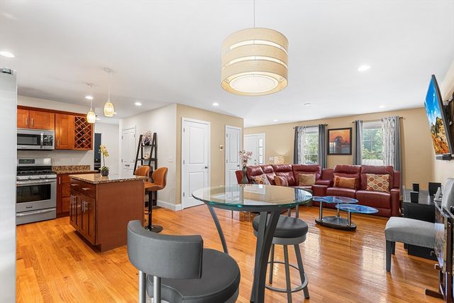 95 Prospect Ter, Brockton, MA 02301