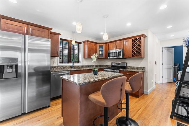 95 Prospect Ter, Brockton, MA 02301
