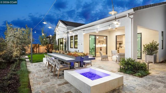 3368 3368 Echo Way, Tracy, CA 95377