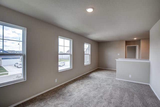 416 Jills Path, Seguin, TX 78155