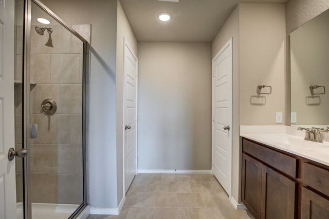 416 Jills Path, Seguin, TX 78155