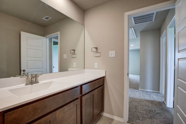 416 Jills Path, Seguin, TX 78155