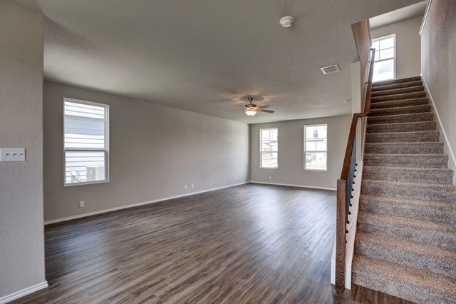 416 Jills Path, Seguin, TX 78155