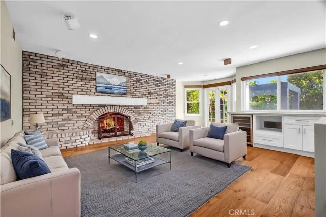 9072 Colbreggan Dr., Huntington Beach, CA 92646