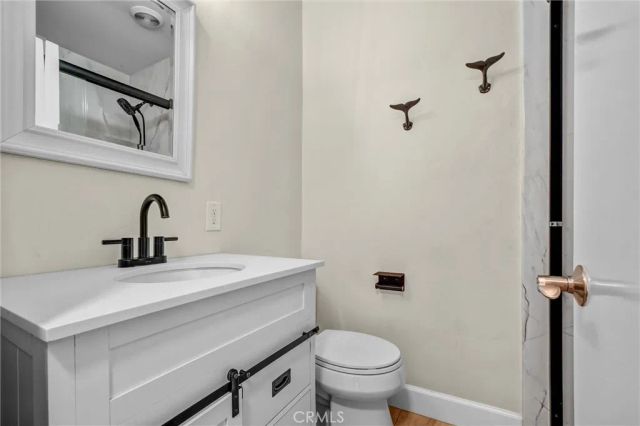 9072 Colbreggan Dr., Huntington Beach, CA 92646