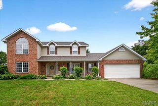 123 Saint Sabre Drive, Swansea, IL 62226