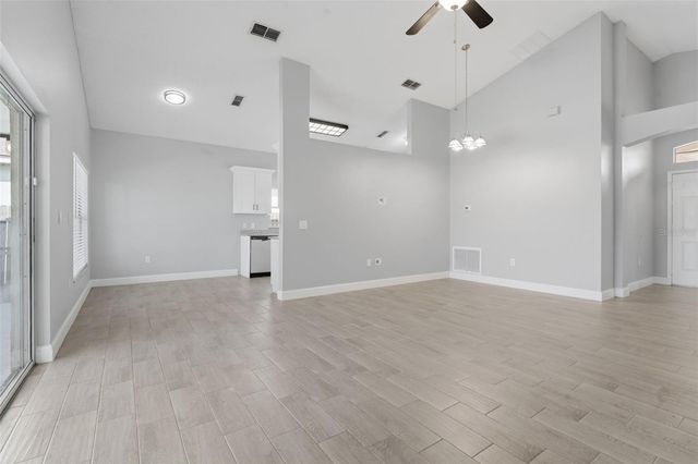 5057 MALLARD POND COURT, Orlando, FL 32808