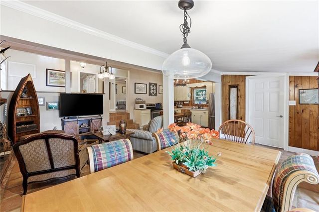 7726 Sourwood Lane, Murrayville, GA 30564