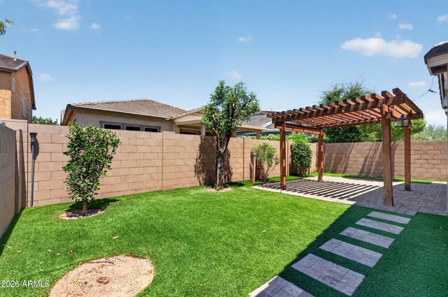 10612 E NOPAL Avenue, Mesa, AZ 85209