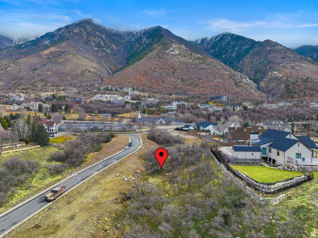 5 BENT HOLLOW LN, Sandy, UT 84092