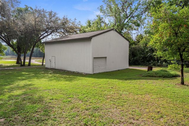 15839 POWERLINE ROAD, Dade City, FL 33523