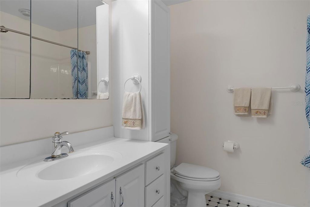 Image 36 of property listing at 15839 POWERLINE ROAD, Dade City, FL 33523