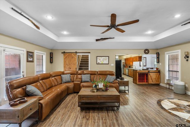 163 Granada SQ, Canton, TX 75103
