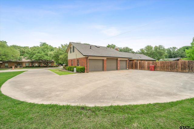 163 Granada SQ, Canton, TX 75103
