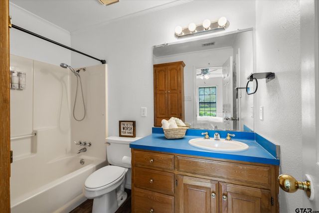 163 Granada SQ, Canton, TX 75103