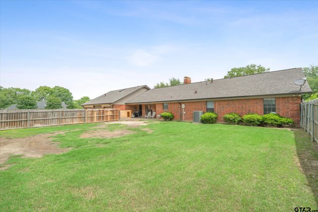163 Granada SQ, Canton, TX 75103