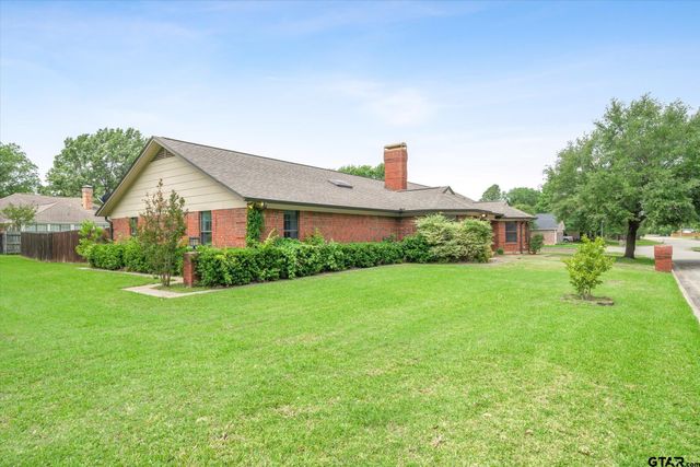 163 Granada SQ, Canton, TX 75103