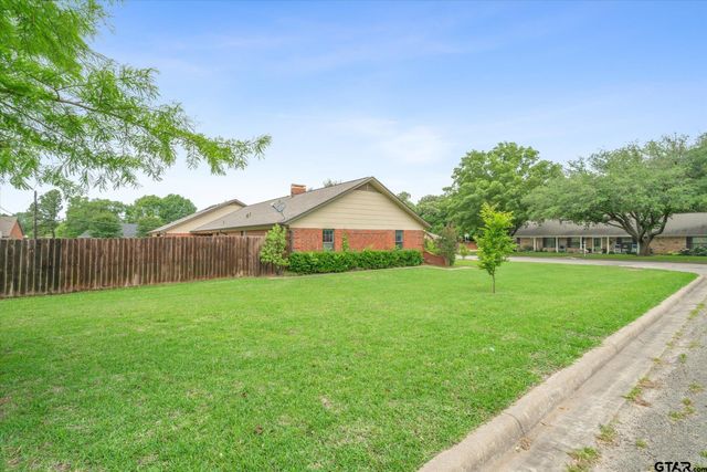 163 Granada SQ, Canton, TX 75103