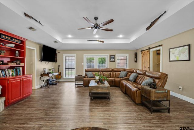 163 Granada SQ, Canton, TX 75103