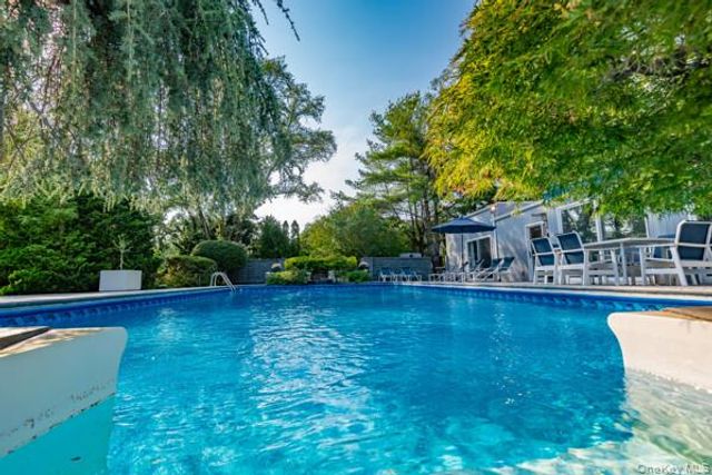 3 Mallard, Remsenburg, NY 11960