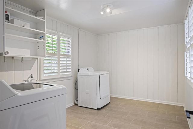 922 Stokeswood Avenue SE, Atlanta, GA 30316