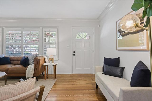 922 Stokeswood Avenue SE, Atlanta, GA 30316