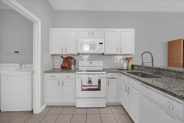 1453 ROYAL RIDGE DRIVE, Davenport, FL 33896