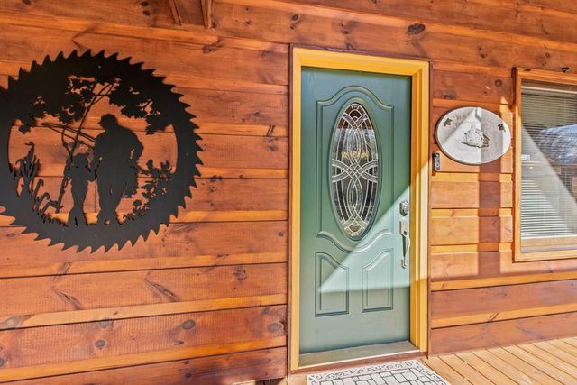 64 Canoe Bend, Murphy, NC 28906