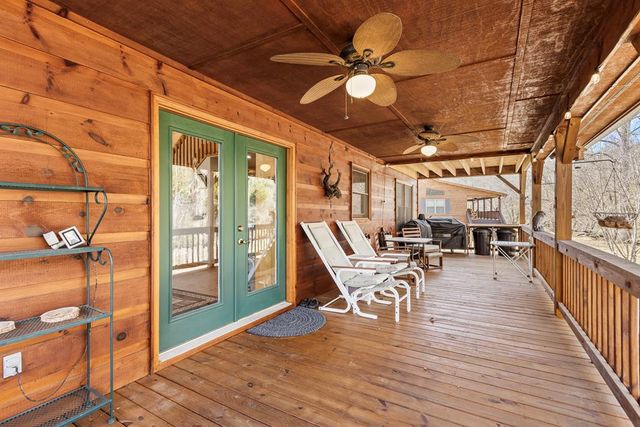 64 Canoe Bend, Murphy, NC 28906