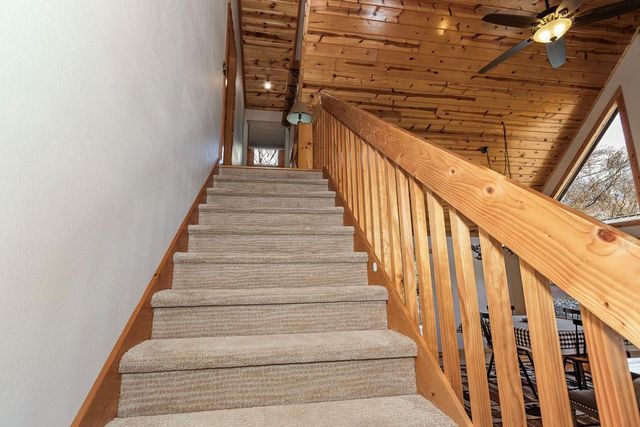 64 Canoe Bend, Murphy, NC 28906