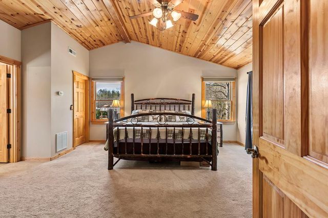 64 Canoe Bend, Murphy, NC 28906