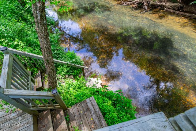 64 Canoe Bend, Murphy, NC 28906