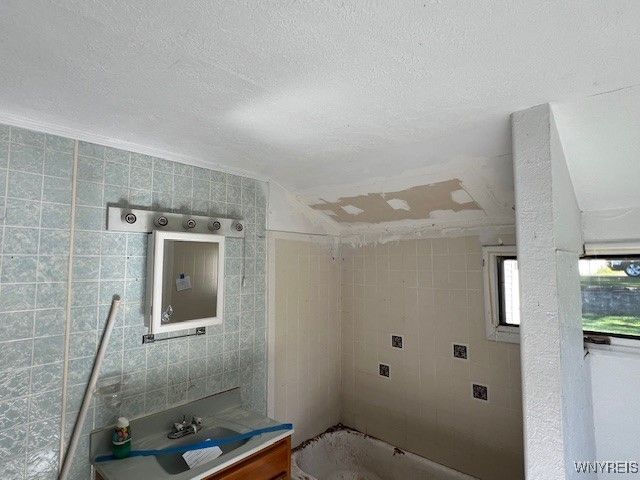 5 Knight Street, Hanover, NY 14136