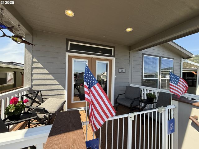 15889 SUNSET STRIP 44, Brookings, OR 97415