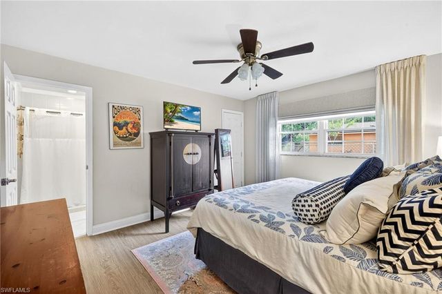 4633 Siesta CIR, Fort Myers, FL 33901