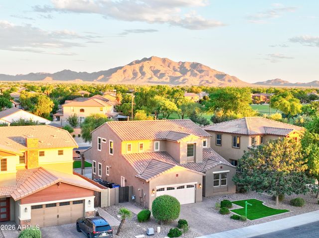 3421 E PLUM Street, Gilbert, AZ 85298