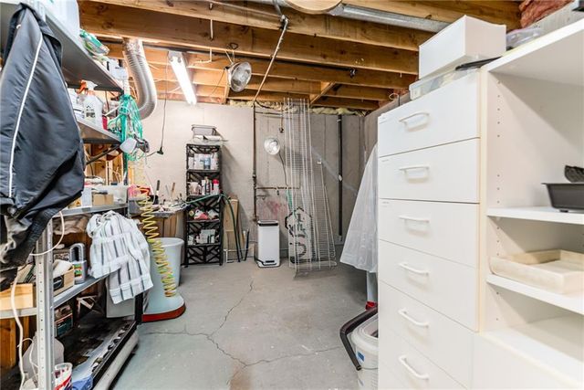 12715 Grant Street, Overland Park, KS 66213
