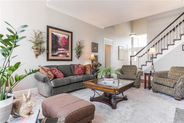 12715 Grant Street, Overland Park, KS 66213
