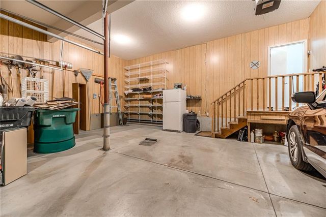 12715 Grant Street, Overland Park, KS 66213