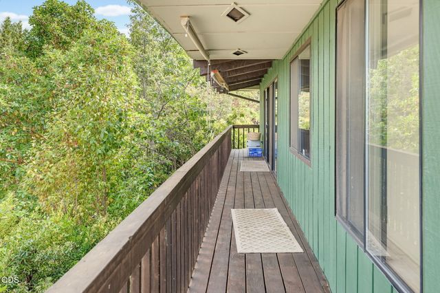 2076 Jasmine Avenue, Medford, OR 97501