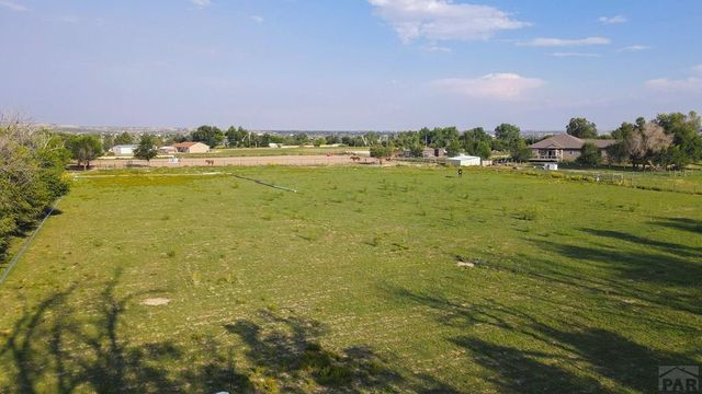 958 L St, Penrose, CO 81240