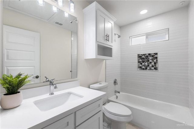 2700 Stevia Drive, Weslaco, TX 78596