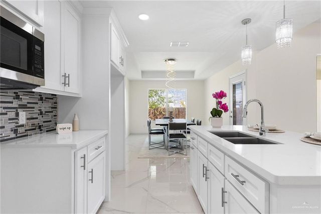 2700 Stevia Drive, Weslaco, TX 78596