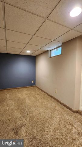 228 MARKET PL, Glassboro, NJ 08028