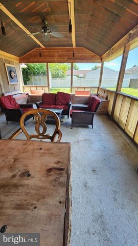 228 MARKET PL, Glassboro, NJ 08028