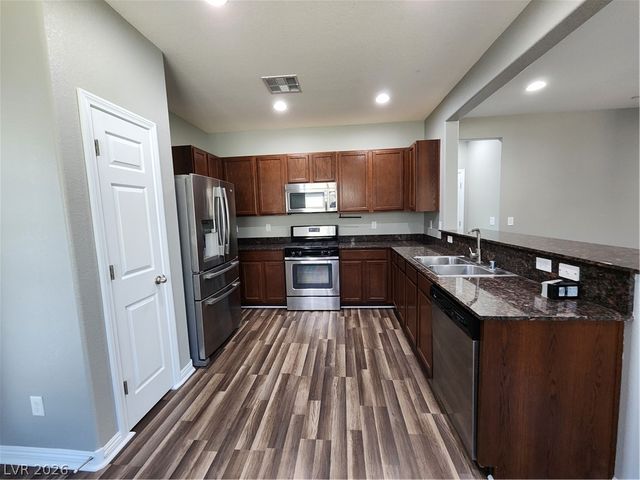 932 Aspen Cliff Drive, Henderson, NV 89011