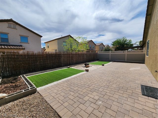 932 Aspen Cliff Drive, Henderson, NV 89011