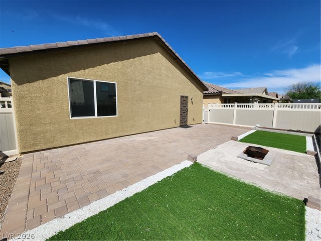 932 Aspen Cliff Drive, Henderson, NV 89011