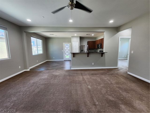 932 Aspen Cliff Drive, Henderson, NV 89011