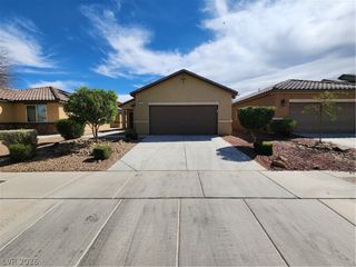 932 Aspen Cliff Drive, Henderson, NV 89011